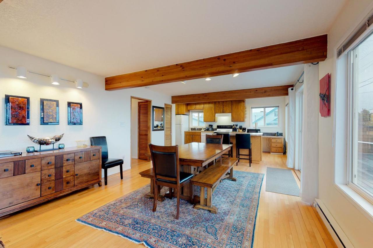 Newport'S Cypress Oceanview Home Exteriér fotografie